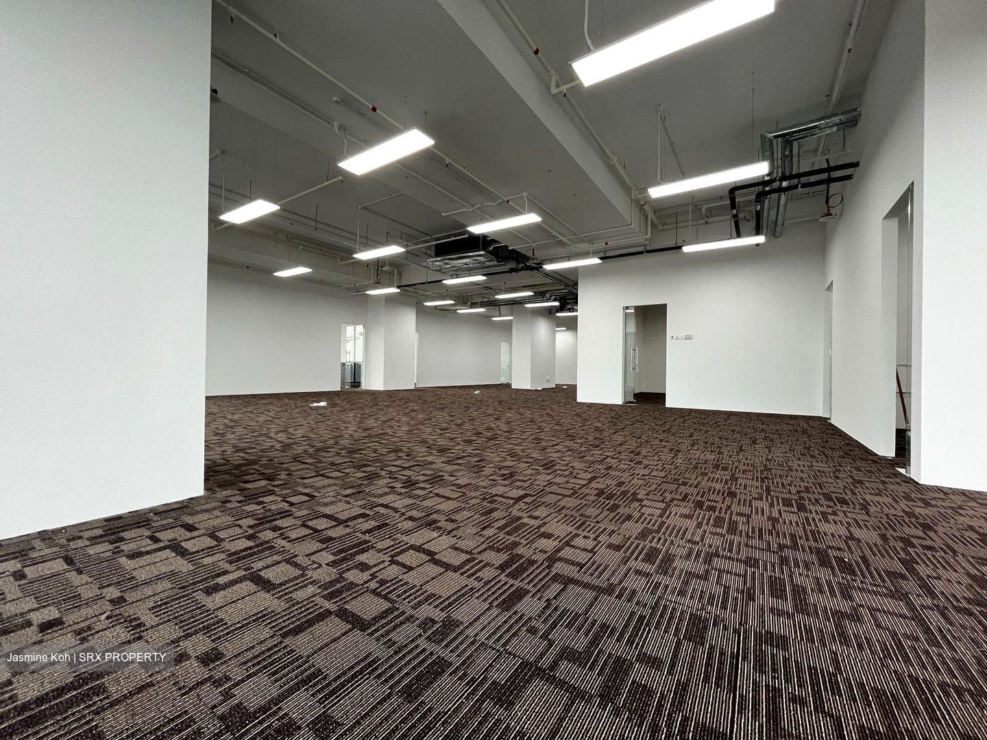 Woods Square (D25), Office #435042641